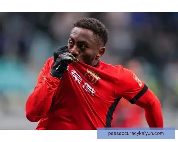 加布里埃尔·马加利亚伊斯在新赛季中表现稳健，备受关注